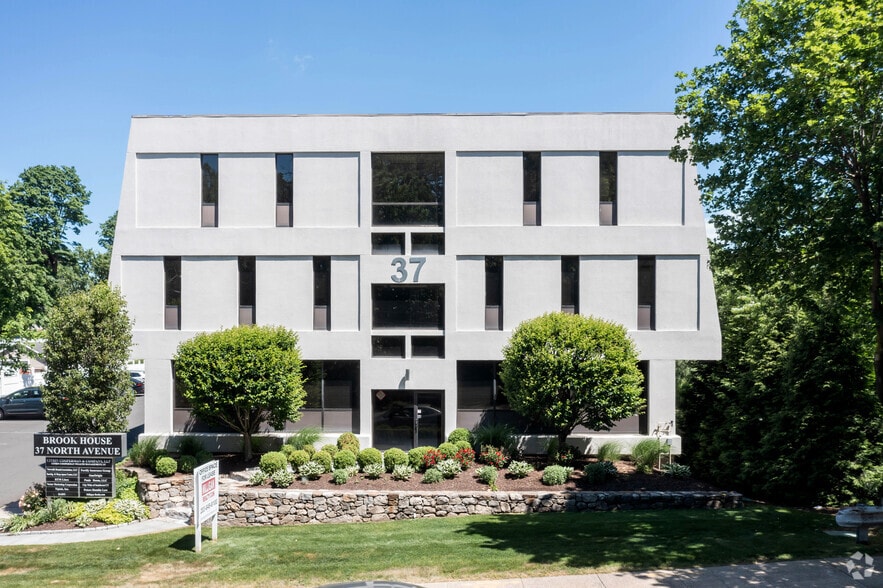 More Photos Of 37 North Ave, Norwalk Office For Lease