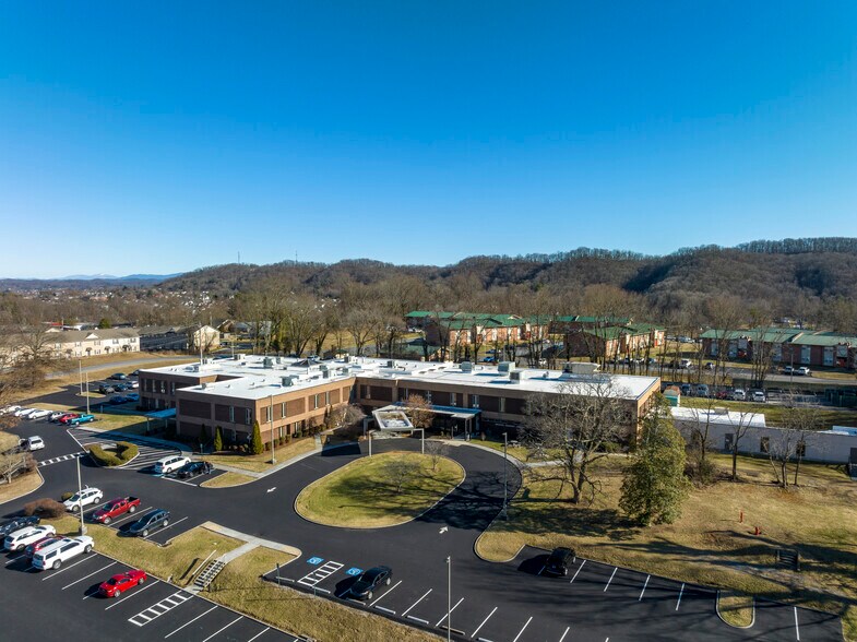More Photos Of 350 Blountville Hwy, Bristol Medical For Sale