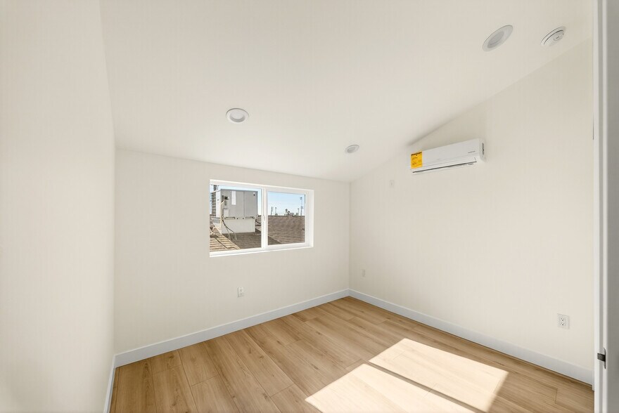 More Photos Of 4461 Farquhar Ave, Los Alamitos Apartments For Sale