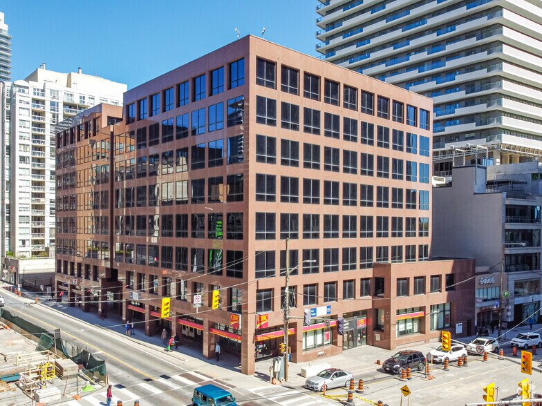 More Photos Of 1 Eglinton Ave E, Toronto Office For Lease