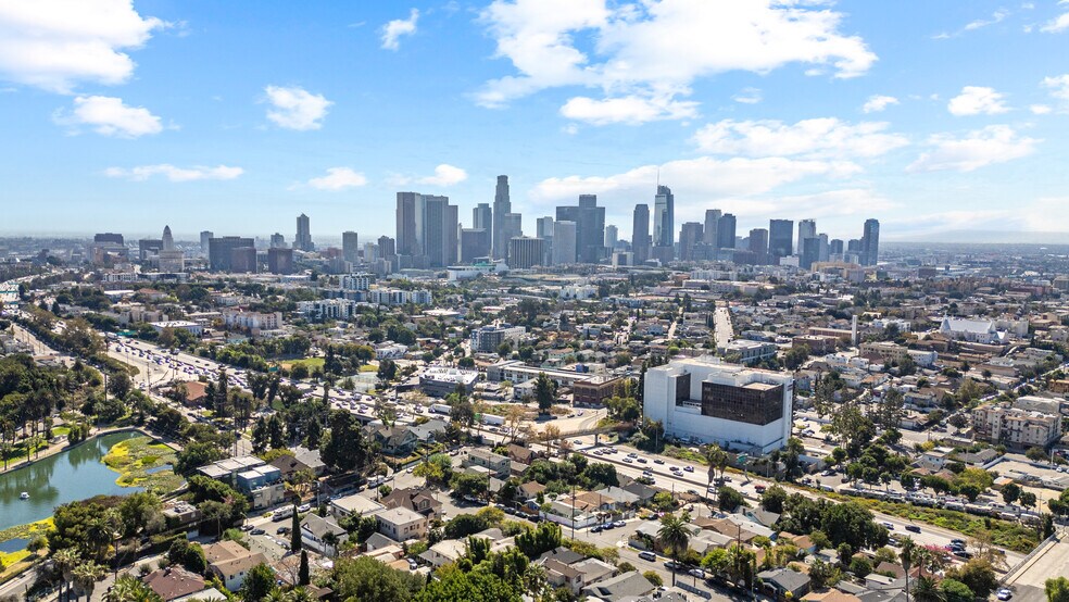 More Photos Of 1727 Bellevue Ave, Los Angeles Apartments For Sale