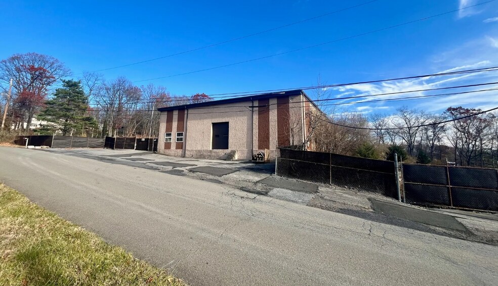 More Photos Of , Bangor Unknown For Sale