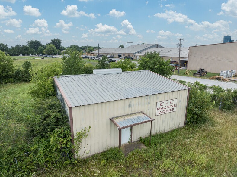 More Photos Of 2537 Center Street, Bonham Land For Sale