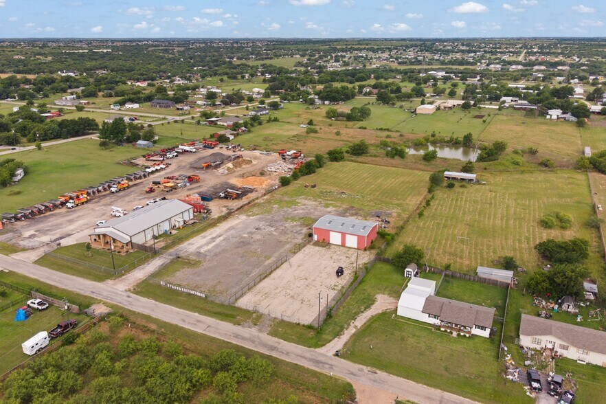 Primary Photo Of 8208 Apollo Dr, Joshua Specialty For Lease