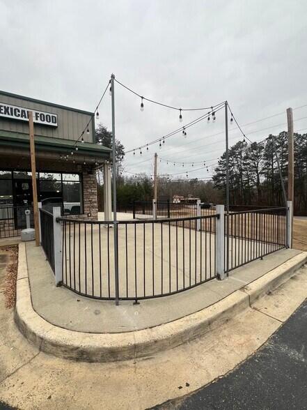 More Photos Of 10150 Ball Ground Hwy, Ball Ground Warehouse For Lease