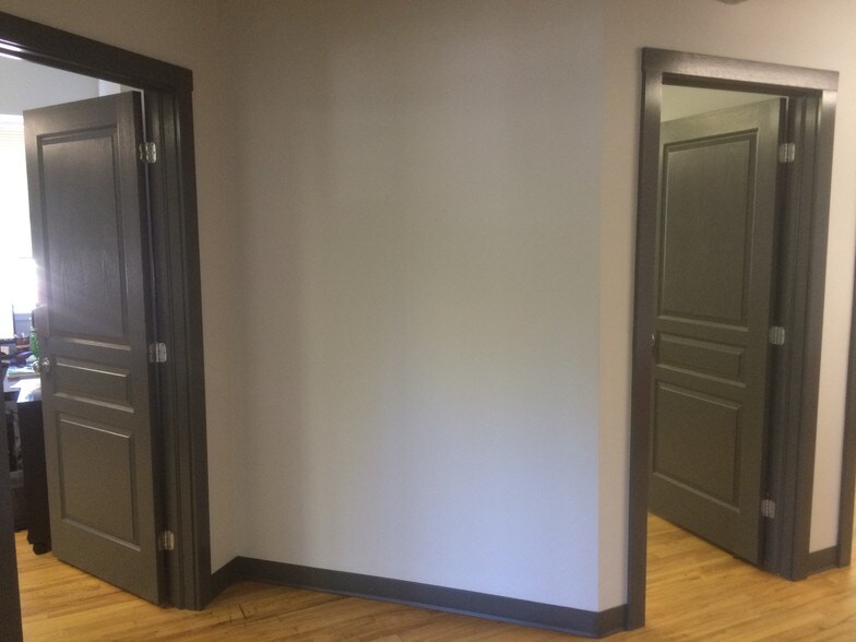 More Photos Of 264 Botsford St, Moncton Office For Lease