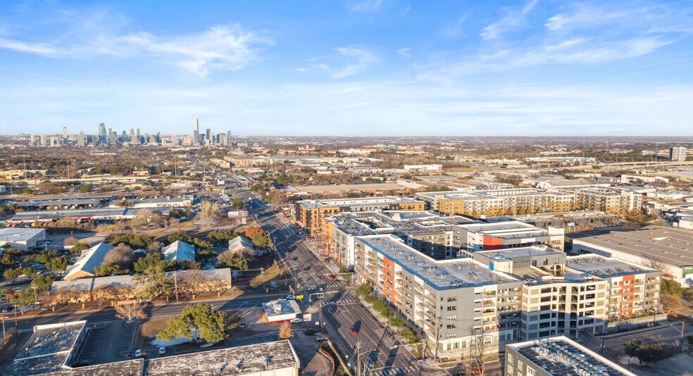 More Photos Of 4361 S Congress Ave, Austin Apartments For Sale