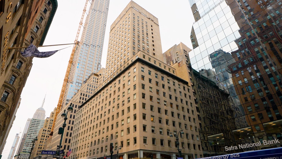 Primary Photo Of 530 Fifth Ave, New York Coworking Space