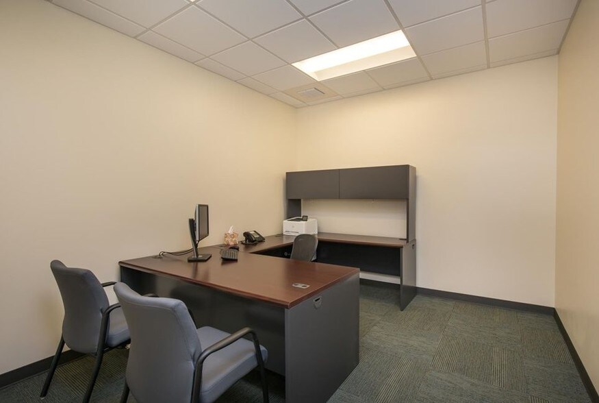 More Photos Of 91-1010 Shangrila St, Kapolei Office For Lease