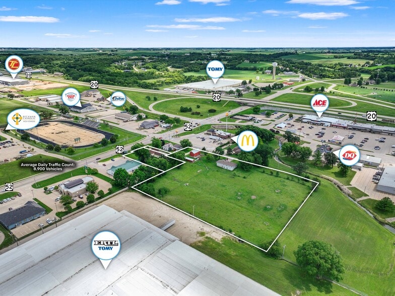 More Photos Of 1430 9th St SE, Dyersville Land For Sale