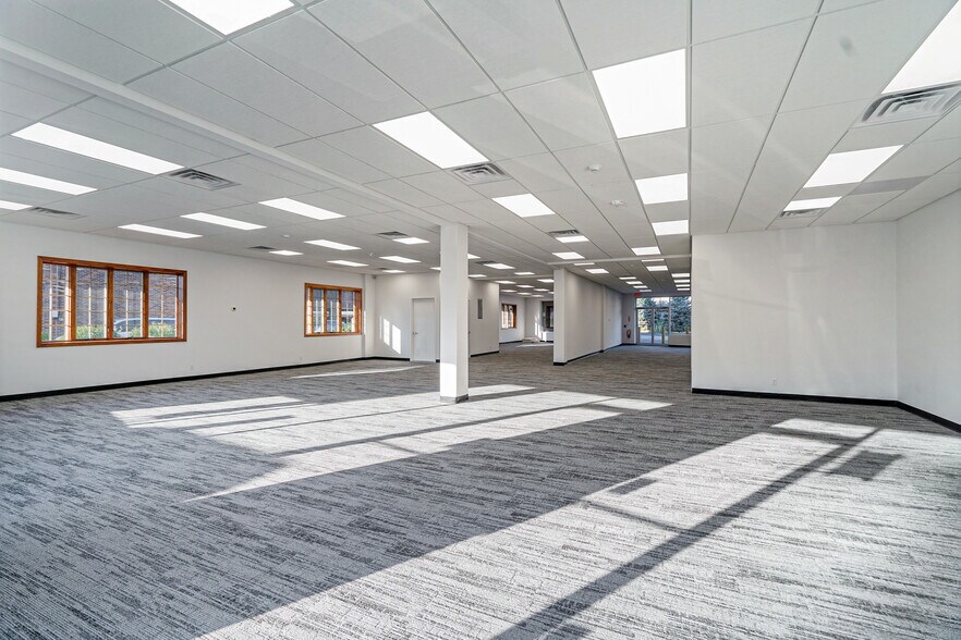 More Photos Of 81-83 E Main St, Elmsford Storefront Retail Office For Lease