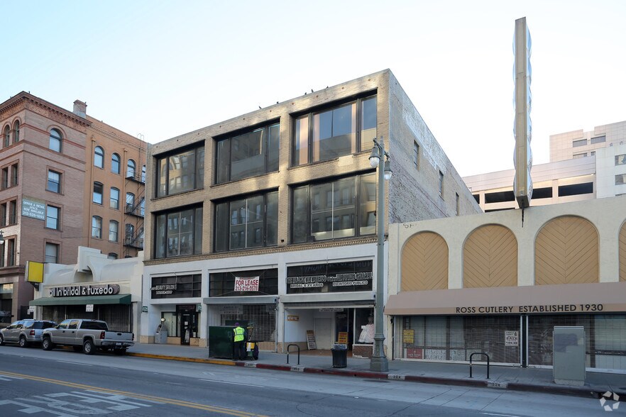 More Photos Of 318-320 S Broadway, Los Angeles Office For Sale