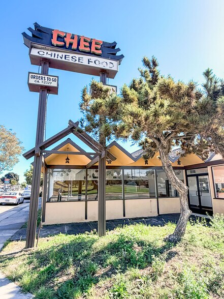 More Photos Of 850 W Willow St, Long Beach Restaurant For Lease