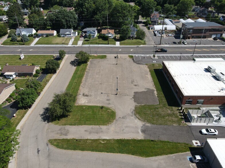 More Photos Of 630 30th St NW, Canton Land For Lease