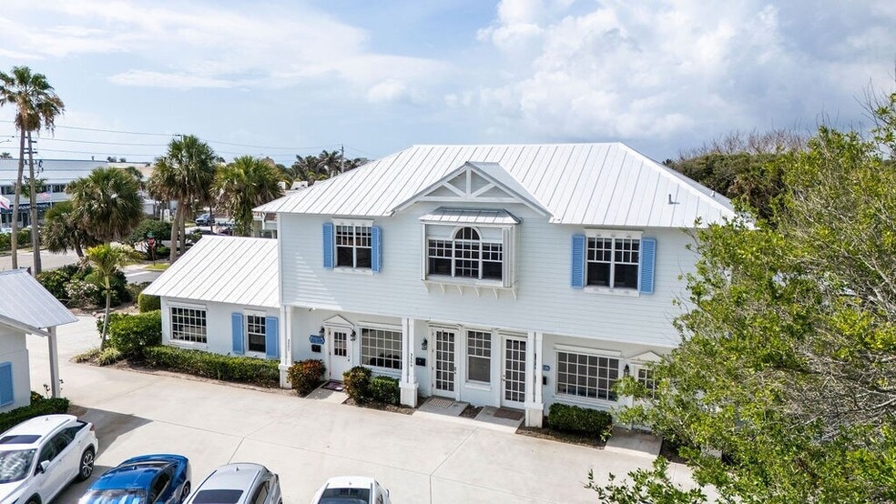 More Photos Of 3509 Ocean Dr, Vero Beach Office Residential For Sale