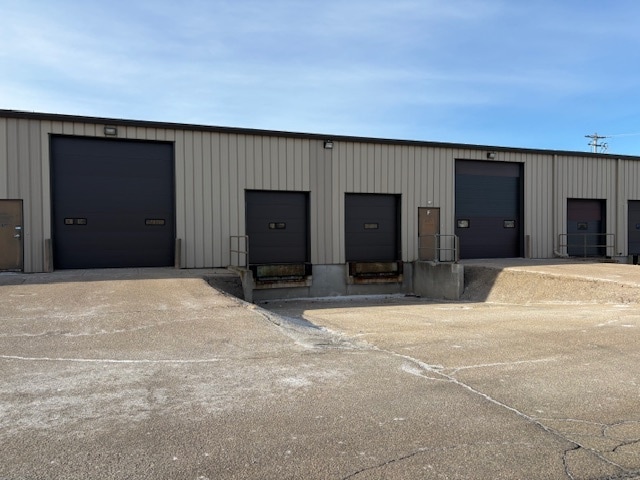 More Photos Of 941 Ashwaubenon St, Green Bay Unknown For Lease