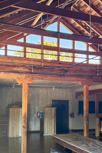 More Photos Of 5862-5872 Doyle St, Emeryville Restaurant For Sale