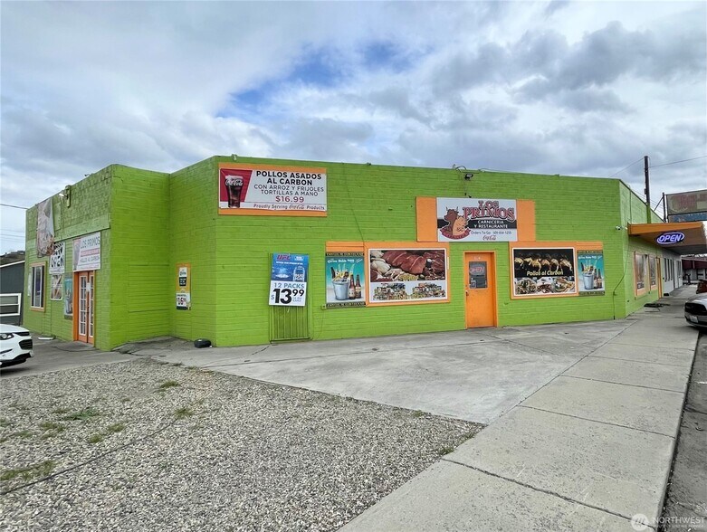 More Photos Of 310 Main st, Granger General Retail For Sale