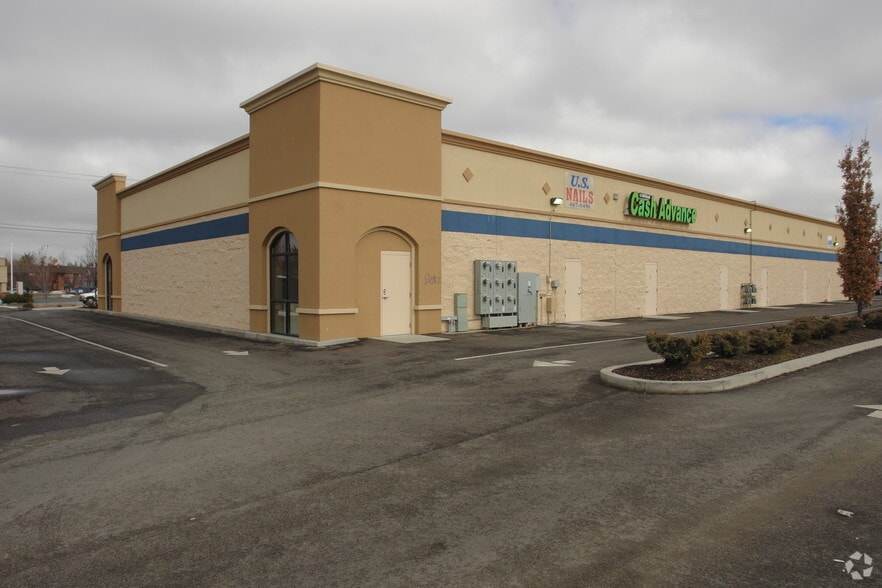 More Photos Of 410 E Holland Rd, Spokane Freestanding For Lease