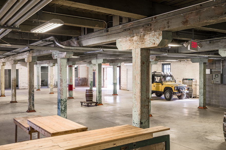 More Photos Of 315 Albemarle Ave SE, Roanoke Industrial For Lease