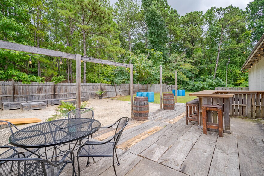 More Photos Of 161 Vfw Pky, Jacksons Gap Restaurant For Sale