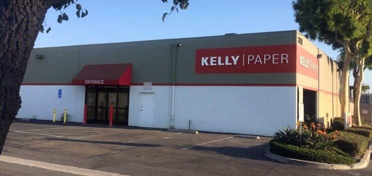 Primary Photo Of 2421 S Susan St, Santa Ana Warehouse For Lease