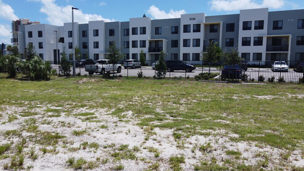More Photos Of 3139 Lakeshore Dr, Riviera Beach Land For Sale