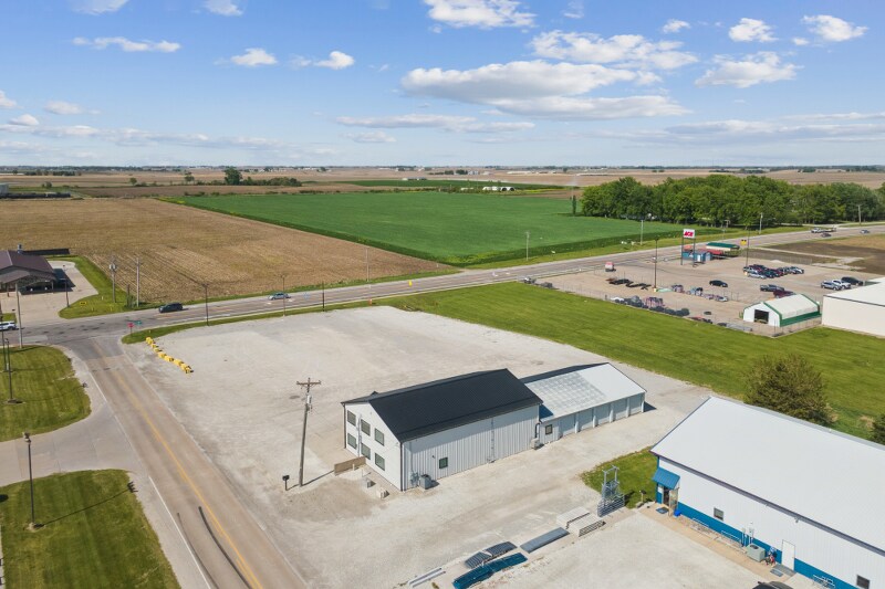 More Photos Of 214 S Airport Rd, Washington General Retail For Sale