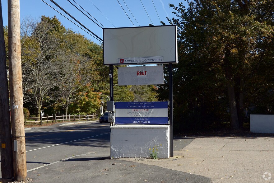 More Photos Of 452 Randolph St, Abington Warehouse For Lease