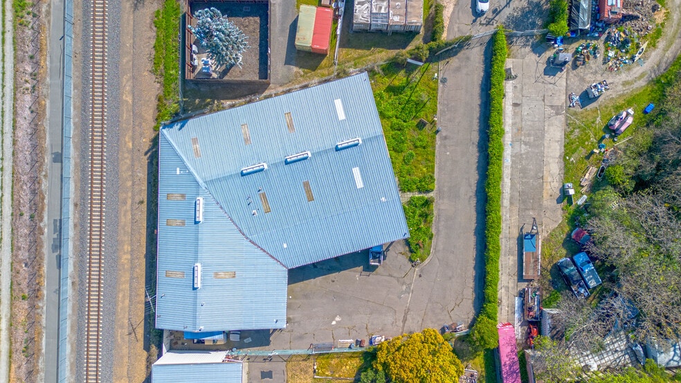 More Photos Of 57 Barham Ave, Santa Rosa Warehouse For Lease