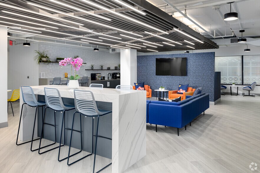 More Photos Of 1220 L St NW, Washington Office For Lease