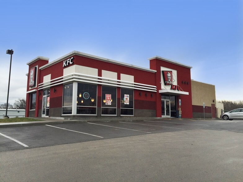 More Photos Of 800 W Walnut St, Watseka Fast Food For Lease