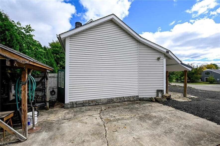 More Photos Of 10858 Ravenna Rd, Twinsburg Storefront Retail Office For Lease