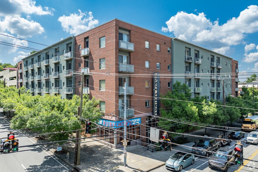 Primary Photo Of 620 Glen Iris Dr, Atlanta Apartments For Sale