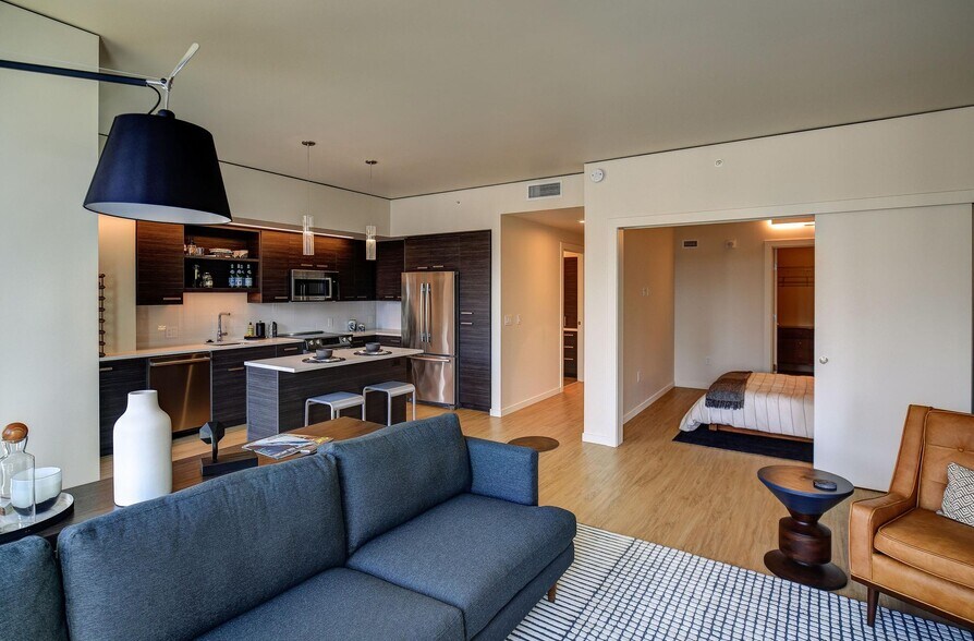 More Photos Of 1430 2nd Ave, Seattle Apartments For Lease