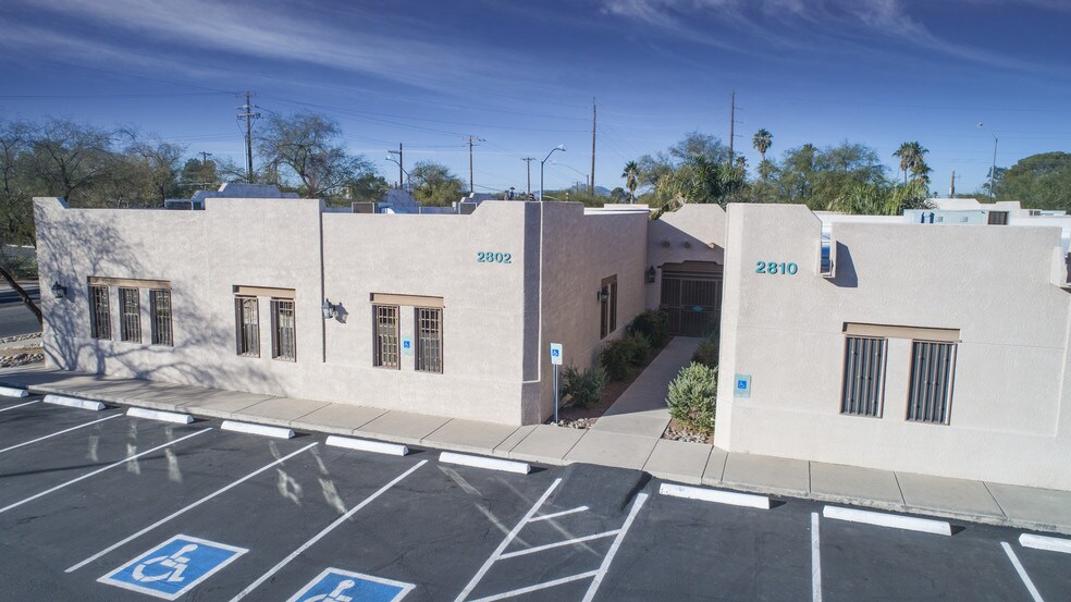 More Photos Of 2802-2810 N Alvernon Way, Tucson Office For Lease