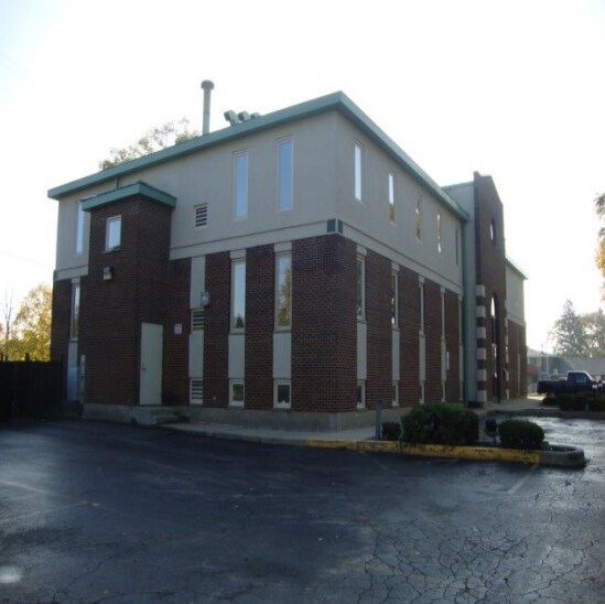 More Photos Of 7234 Ogden Ave, Riverside Medical For Sale