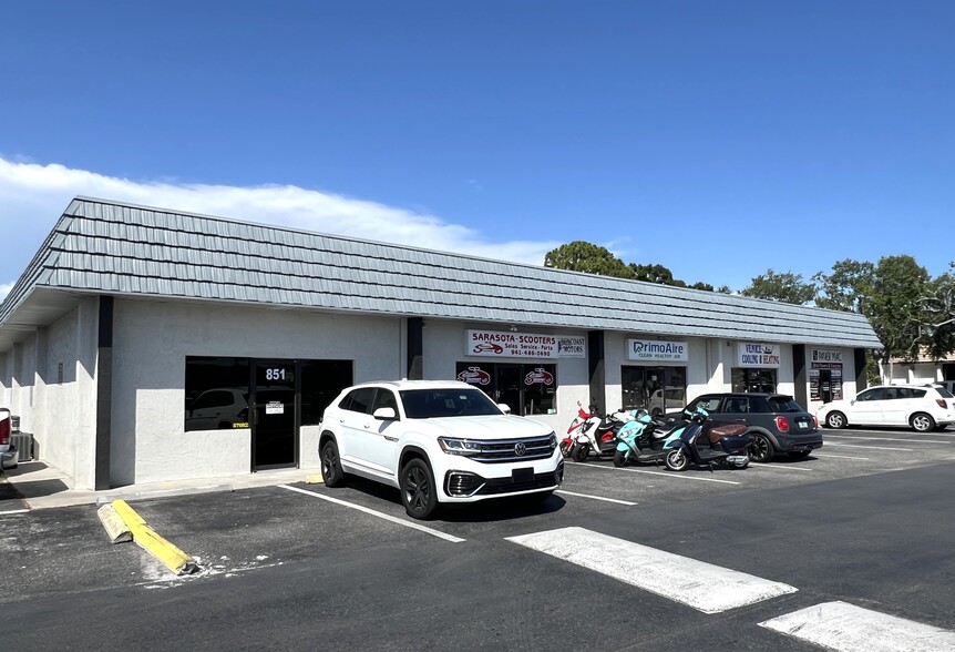 Primary Photo Of 851-859 US Highway 41 Byp S, Venice Storefront Retail Office For Sale