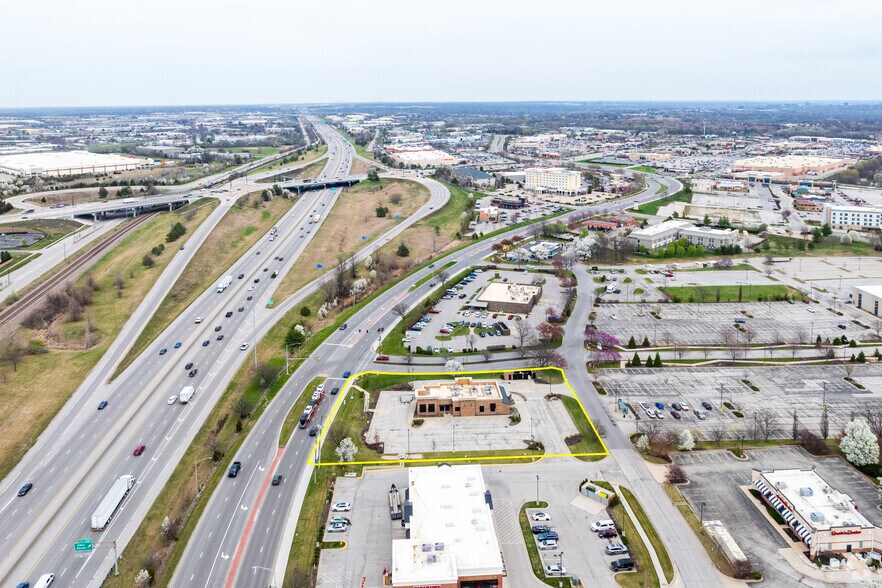 More Photos Of 12195 S Strang Line Rd, Olathe Fast Food For Lease