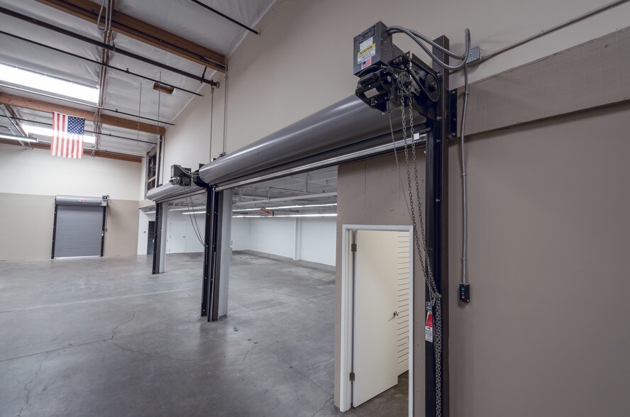 More Photos Of 901 Shasta St, Redwood City Warehouse For Lease