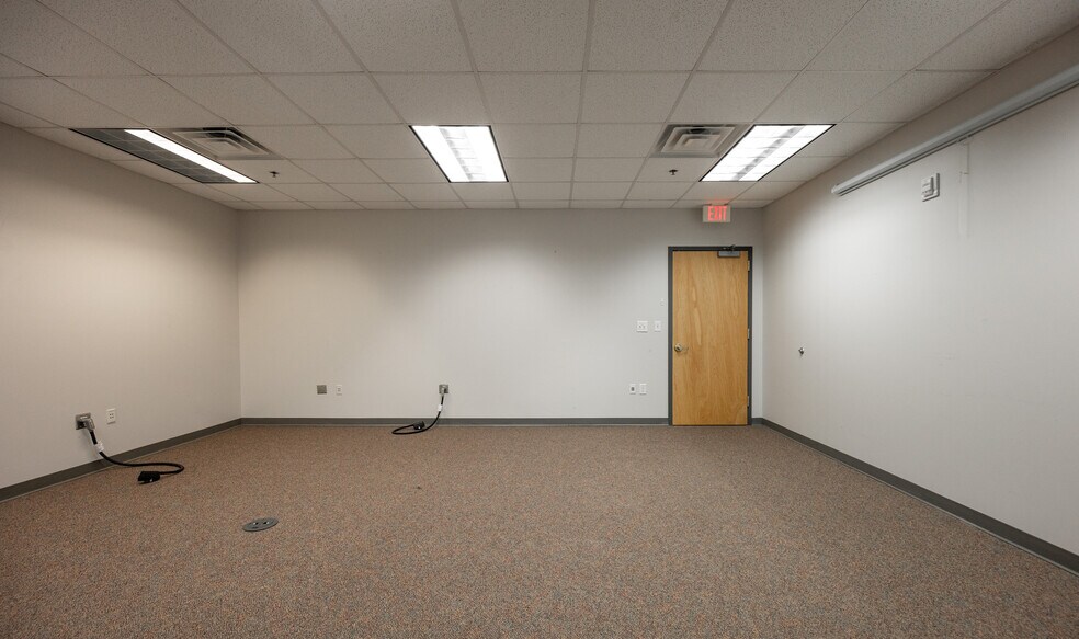 More Photos Of 610 Jones Ferry Rd, Carrboro Medical For Sale