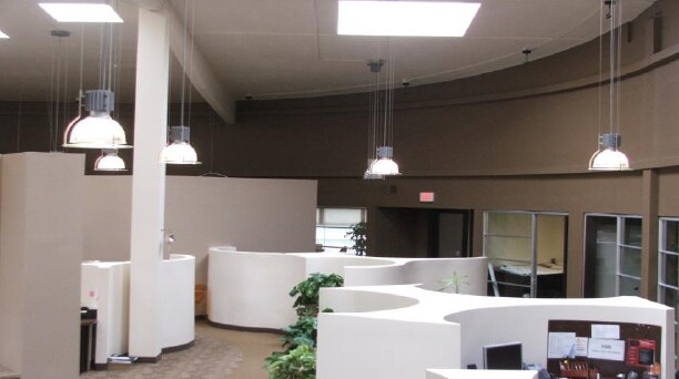 More Photos Of 404 14th St, San Diego Showroom For Sale