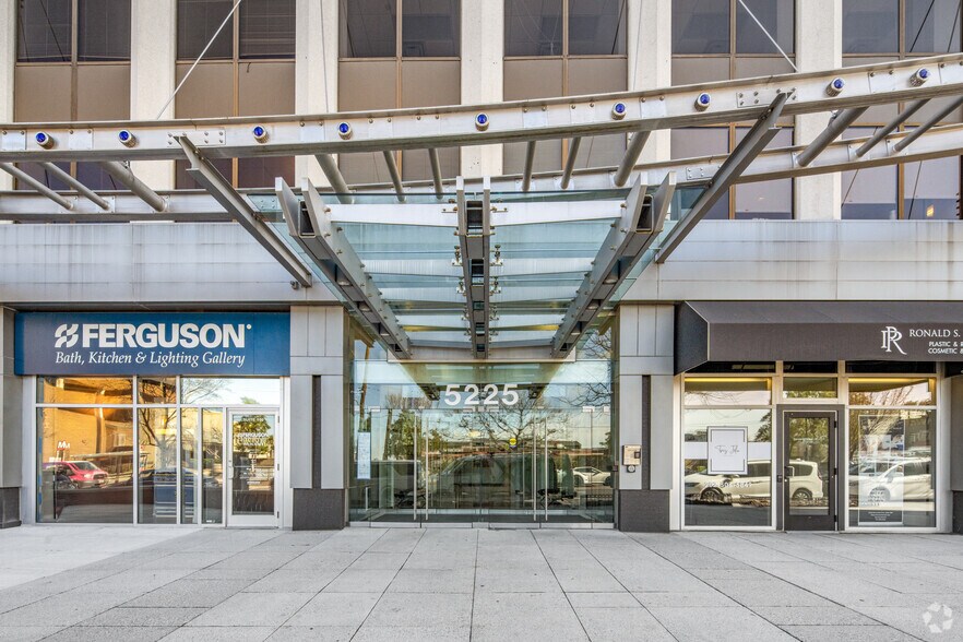 More Photos Of 5225 Wisconsin Ave NW, Washington Medical For Lease