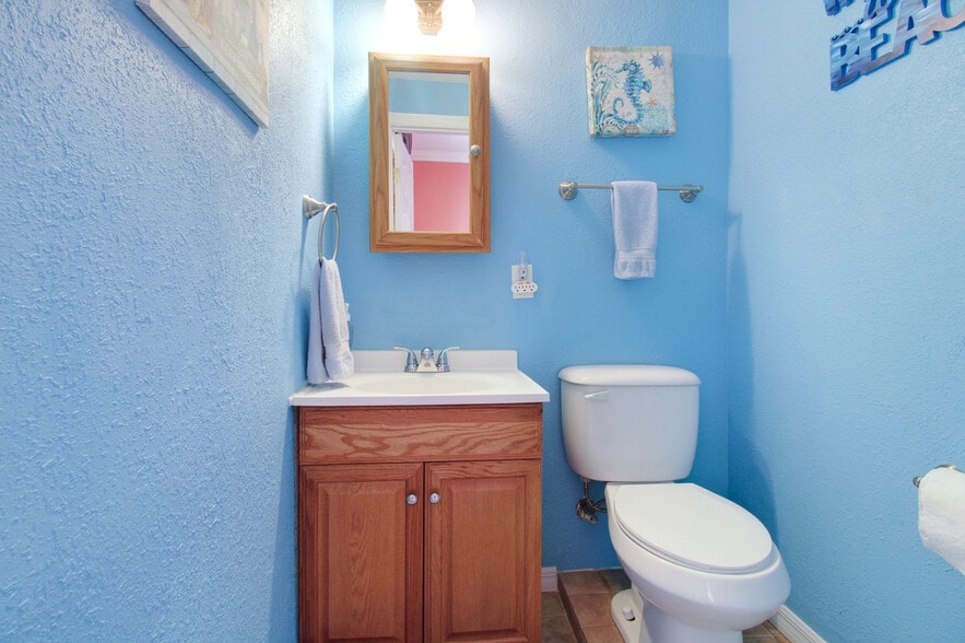 More Photos Of 3401 NE 10th St, Pompano Beach Hotel For Sale