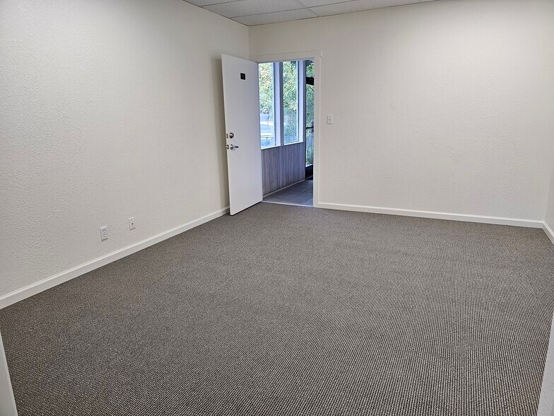 More Photos Of 2175 The Alameda, San Jose Loft Creative Space For Lease