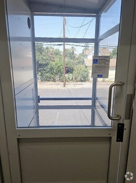 More Photos Of 618 4th St, Corning Office For Sale