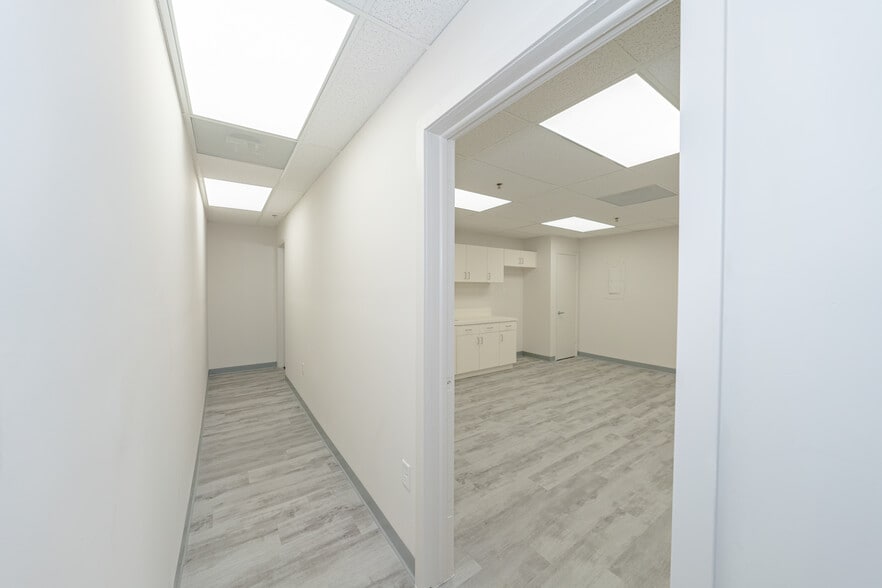 More Photos Of 6630 NW 16th Ter, Fort Lauderdale Warehouse For Sale