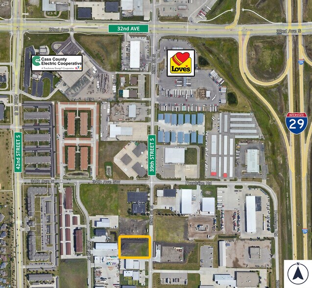 More Photos Of 3483 39th St S, Fargo Warehouse For Lease