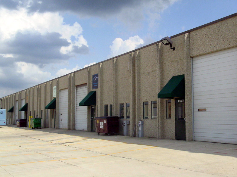 Primary Photo Of 450-588 W 5th Ave, Naperville Warehouse For Lease