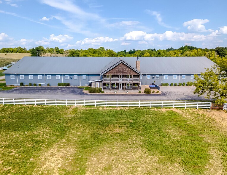 More Photos Of 2305 Harrodsburg Rd, Lawrenceburg Specialty For Sale